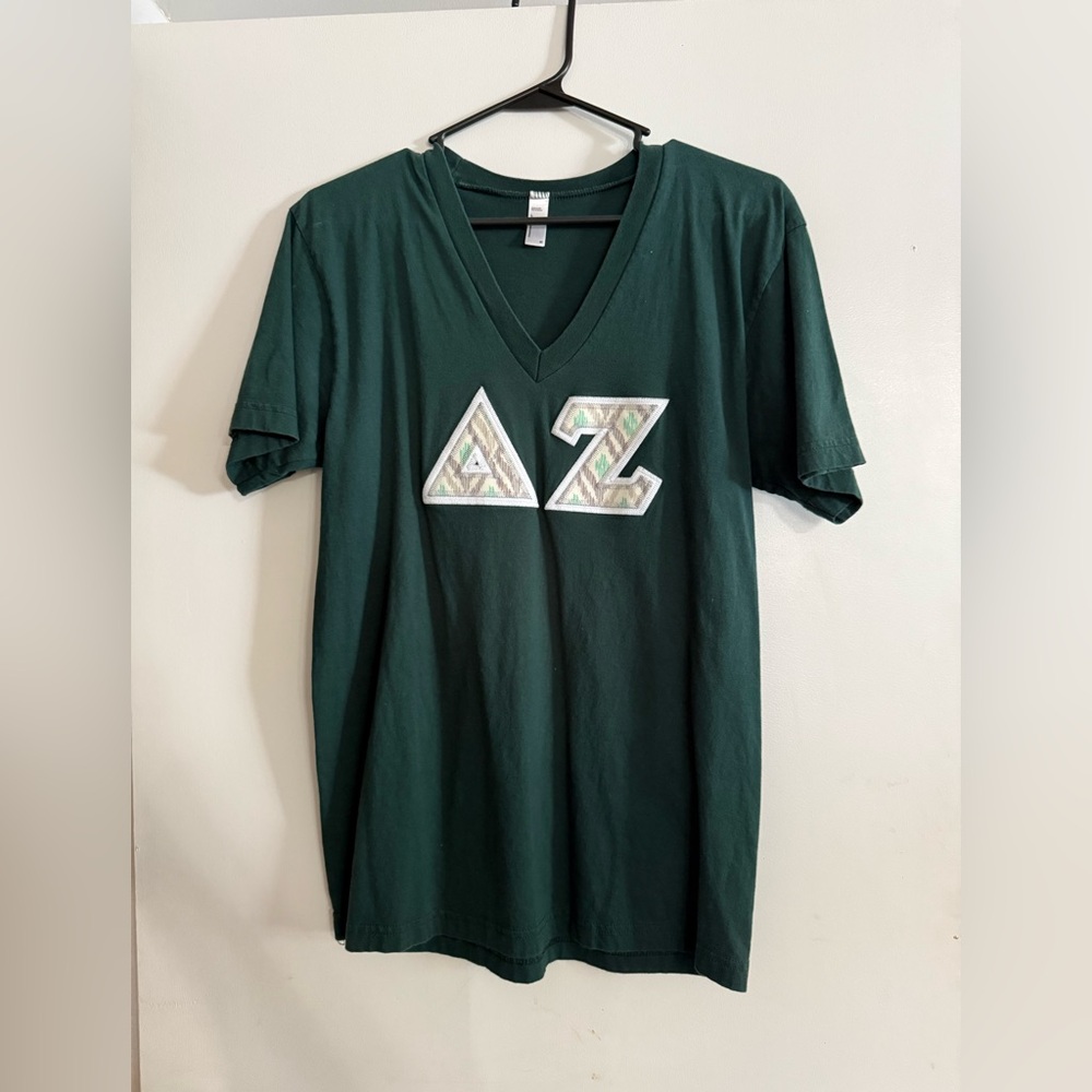 Delta Zeta letter shirt